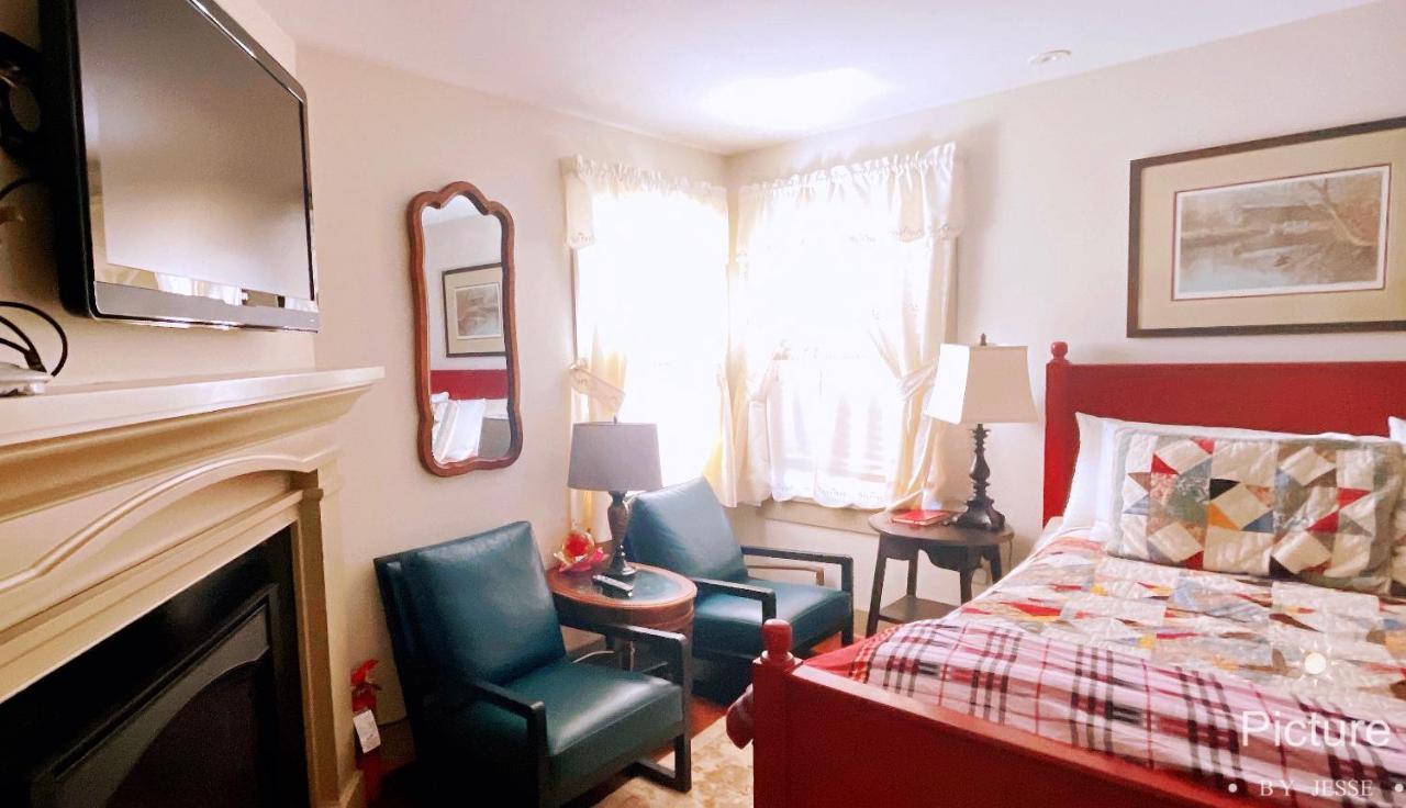 Wayside Inn Bed And Breakfast Ellicott City Dış mekan fotoğraf